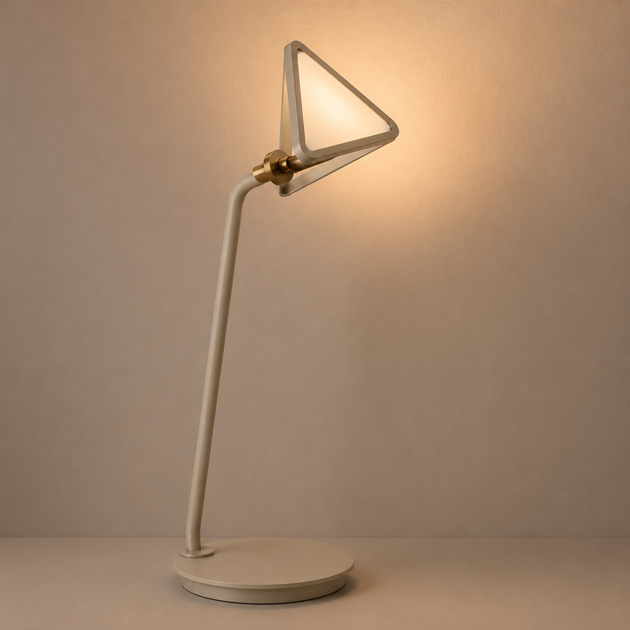 Cael Prism Task Lamp